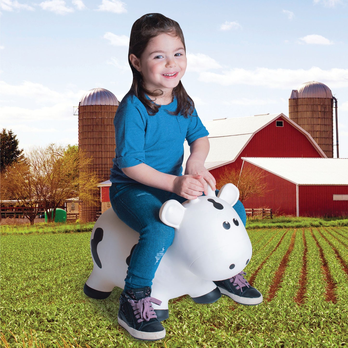 Hopper Town Farm Hopper: White Cow